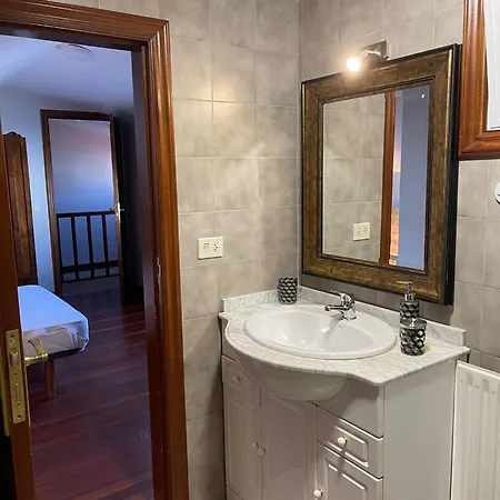 Sanjurjo Badia 3 Apartment *